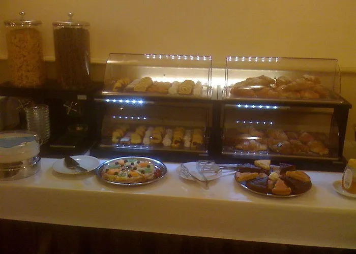 Maryelen Hotel